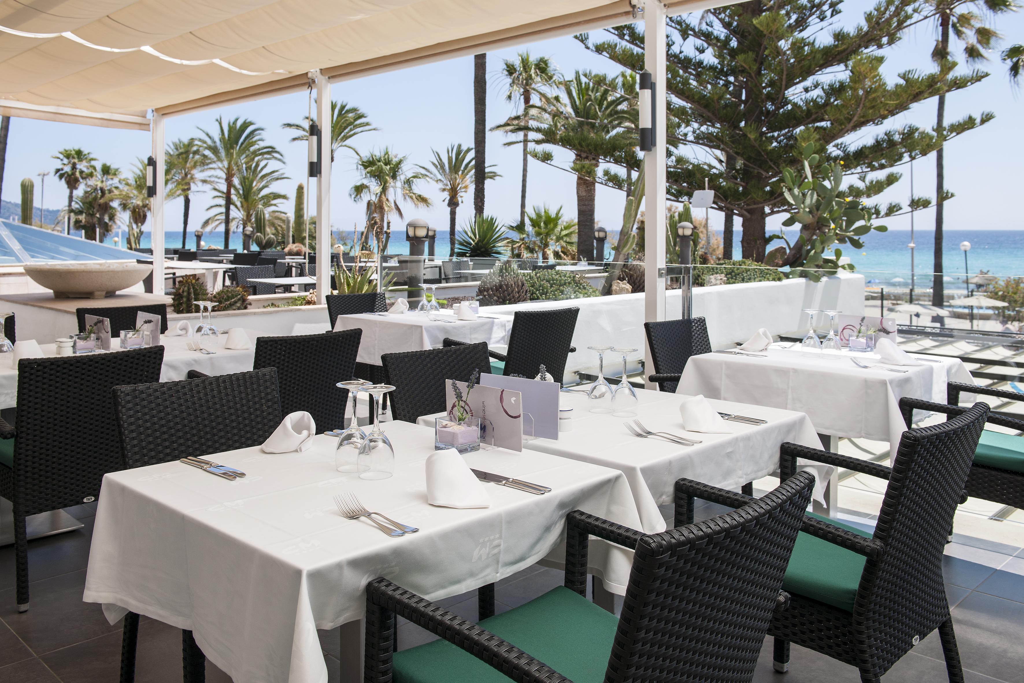 Cm Playa Del Moro Hotel Cala Millor  Bagian luar foto