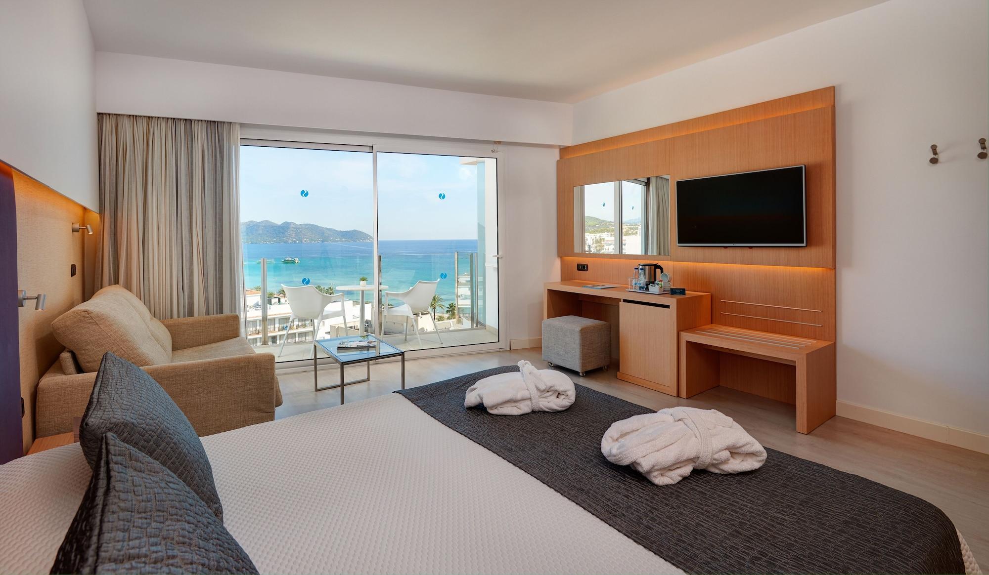 Cm Playa Del Moro Hotel Cala Millor  Bagian luar foto