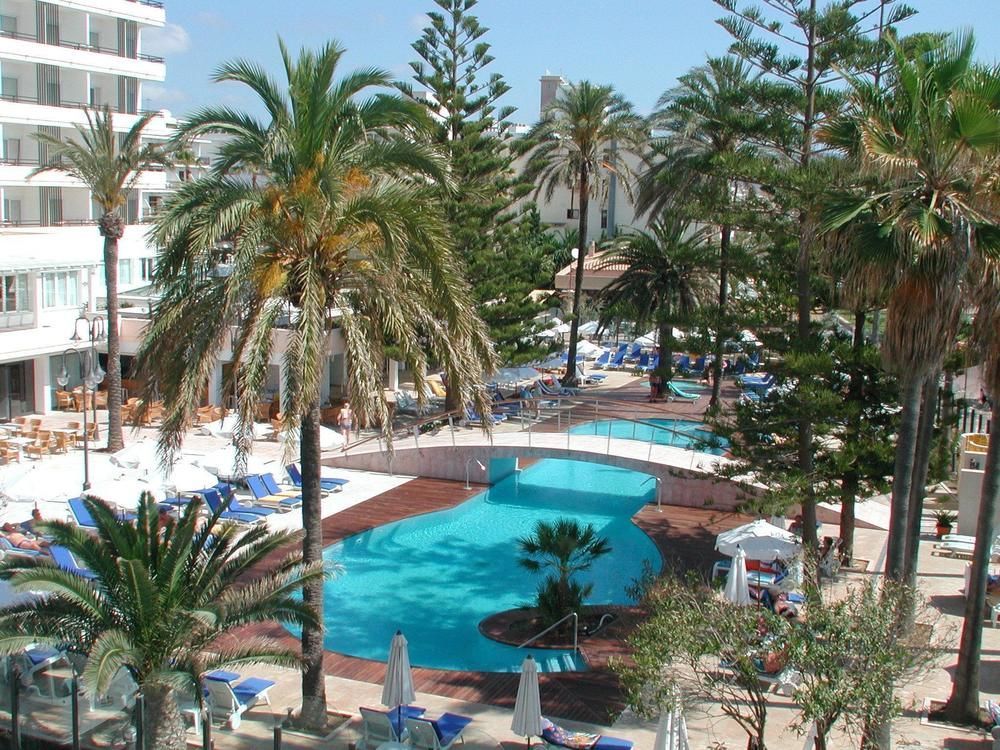 Cm Playa Del Moro Hotel Cala Millor  Bagian luar foto